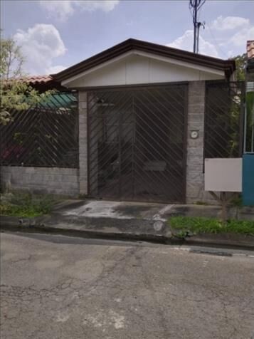 🏡 ¡Tu Nuevo Hogar en Urbanización Prado del Bosque! en Guácima, Alajuela — ₡ 48 000 000