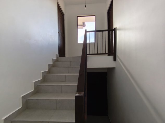 ALQUILER DE APARTAMENTO NUEVO AMUEBLADO EN CONDOMINIO, HEREDIA, ULLOA in Ulloa, Heredia — $900
