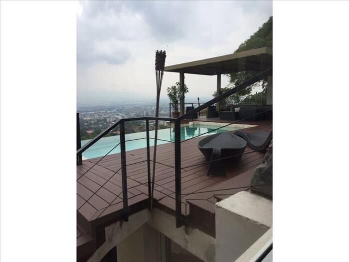 VENTA DE CASA DE LUJO, SAN JOSE, ESCAZU, JABONCILLOS en Escazú, San José — $2,100,000