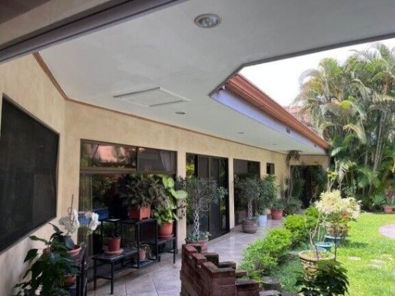 CASA EN VENTA, SANTA ANA, SAN JOSÈ $650.000 COD#25-1144 in Uruca, Santa Ana, San José — $650,000