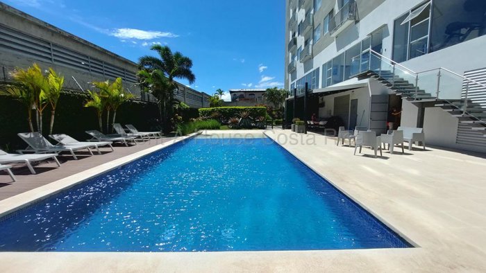 Alquiler apartamento en Heredia in Ulloa, Heredia — ₡ 520 000
