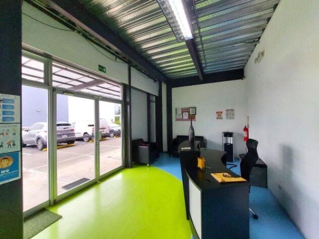 Se vende local comercial en San Rafael Alajuela 25-111 en San Rafael, Alajuela — $380,000