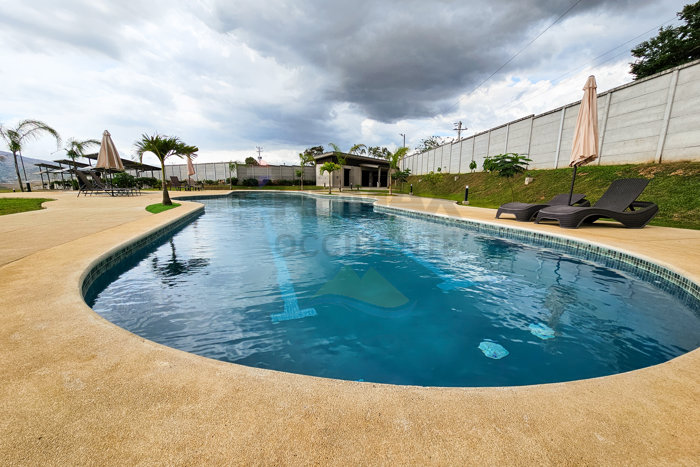 Terreno en venta en Grecia | Comunidad cerrada ConTerra en Puente De Piedra, Grecia, Alajuela — $45,500 - Foto 2 de 19