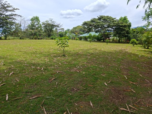 Casa y Lote - Villa Ligia, Pérez Zeledón en San Isidro De El General, Pérez Zeledón, San José — ₡ 125 000 000 - Foto 3 de 13