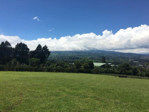 Lote con vista extraordinaria in Concepción, San Rafael, Heredia — $650,000