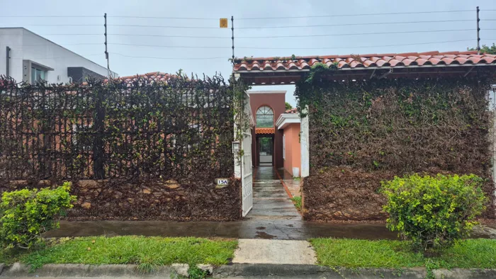 House for sale in Residencial Lomas de Cariari in La Ribera, Belén, Heredia — $425,000