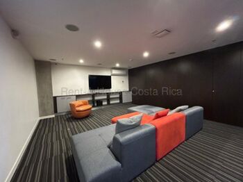 Venta de Apartamento en Escazú. RAH 26-1738 en Escazú, San José — $360,000 - Foto 4 de 17