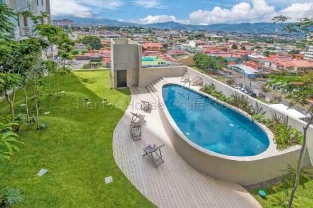 Alquiler apartamento amoblado con vista, 2 hab y amenidades premium #26-2240 GS en Mata Redonda, San José — $1,300