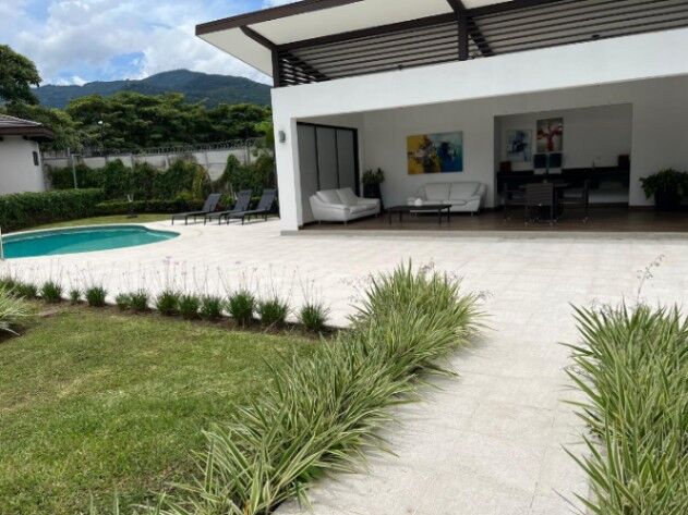 Venta de Maravilloso Lote de Terreno en Santa Ana / Mls. 26-703 OFC JB in Uruca, Santa Ana, San José — $230,000