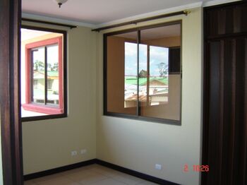 SE ALQUILA APARTAMENTO EN LLORENTE DE TIBÁS in Anselmo Llorente, Tibás, San José — 390 000 ₡ - Photo 4 of 8