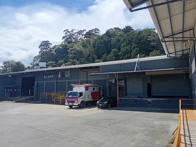 Bodega en Alquiler en Curridabat, San José. Z1,Z2. PVV10475082 en Tirrases, Curridabat, San José — $40,859