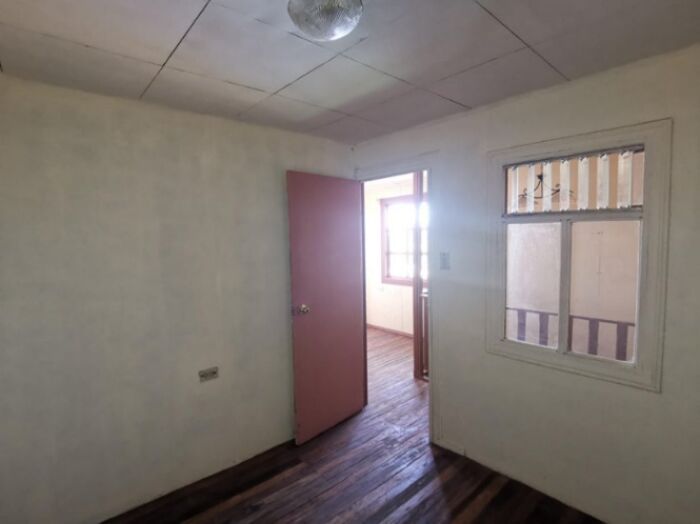Venta de Complejo de 7 Aptos en Moravia-San José. RAH 23-2008  en La Trinidad, Moravia, San José — $259,000