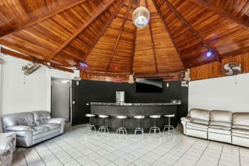 Rental Vacacional 20 Habitaciones | Casino Cocal - Foto 3 de 3