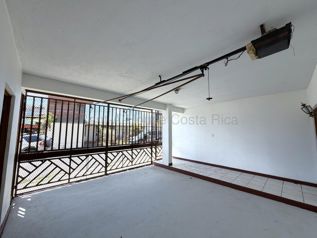 Venta de Casa en Goicoechea-Guadalupe. RAH 27-383 PRECIO REBAJADO en Guadalupe, Goicoechea, San José — 125 000 000 ₡ - Foto 2 de 6