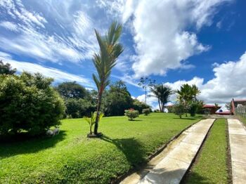 CASA EN VENTA EN BARRIO OROTINA-SAN VITO DE COTO BRUS-PUNTARENAS-CR. in San Vito, Coto Brus, Puntarenas — $225,000 - Photo 4 of 20