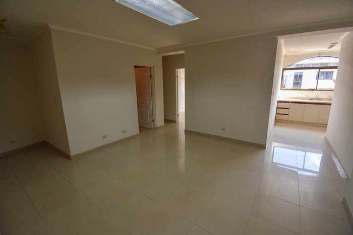 Edificio de 530m2 en González Lahmann en Catedral, San José — $495,000 - Foto 3 de 41