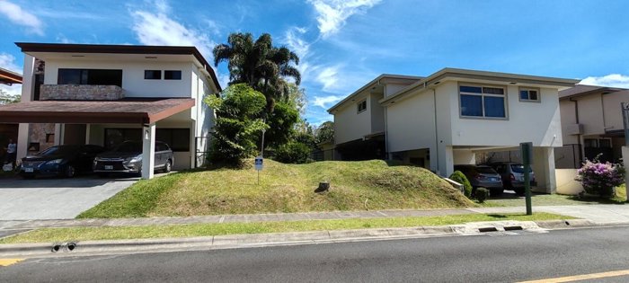 Venta de Lote en Barva de Heredia. RAH 27-281 en Barva, Heredia — ₡ 68 000 000