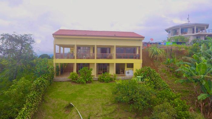 Home for sale Grecia with Unparalleled views of the Central Valley in Mercedes, Atenas, Alajuela — $400,000