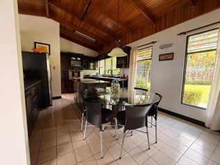 Casa con vista espectacular in San Antonio, Escazú, San José — $4,500 - Photo 5 of 10