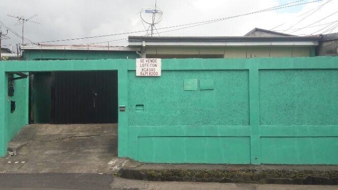 SE VENDE LOTE CON OCHO CASAS EN SAN RAFAEL DE HEREDIA en San Rafael, Heredia — ₡ 400 000 000