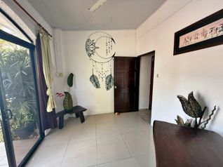 Venta de casa hostel c/piscina y gimnasio, Jacó, Garabito. (MV) in Jacó, Garabito, Puntarenas — $694,000 - Photo 4 of 19