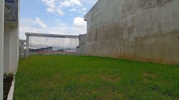 Venta de Lote en Brasil de Santa Ana. RAH 26-2147 in Brasil, Santa Ana, San José — 42 000 000 ₡ - Photo 5 of 10
