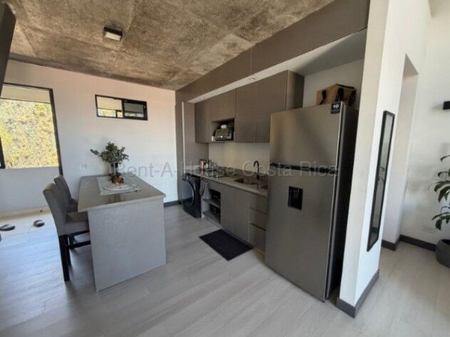 Venta de Apartamento Amueblado en Pozos de Santa Ana. in Pozos, Santa Ana, San José — ₡ 70 000 000