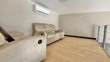 Alquiler de Apartamento en URUCA-Santa Ana-Avalon Country. RAH 27-1051 en Uruca, Santa Ana, San José — $1,600 - Foto 2 de 20
