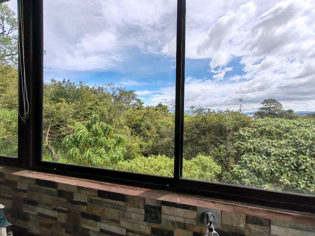 Escazu Venta. amplio y luminoso Apartamento tipo casa in Escazú, San José — $310,000 - Photo 3 of 13