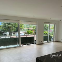 Venta Apartamento en Distrito 4 Escazú en San Rafael, Escazú, San José — $399,000 - Foto 3 de 6