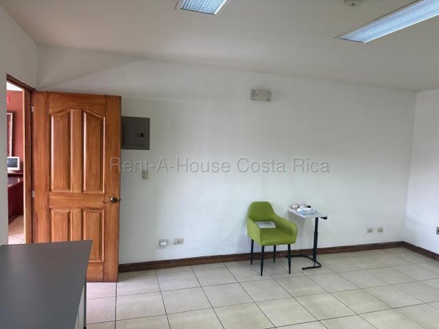 Alquiler de Local Comercial en Belén-San Antonio. RAH 27-715 in San Antonio, Belén, Heredia — $1,895 - Photo 3 of 5
