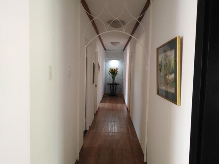 Se vende casa con amplio lote en residencial de Santa Ana Centro 23-1465 in Santa Ana, San José — $800,000 - Photo 2 of 21
