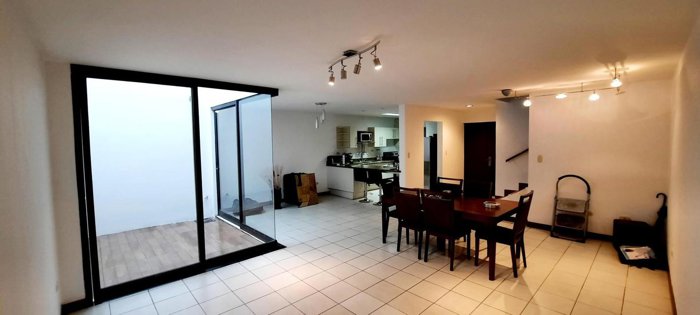 Venta de Casa en Escazú. RAH 25-1430 en Escazú, San José — $238,000