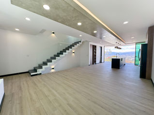 Venta de moderna casa con espectaculares vistas en Escazú en San Antonio, Escazú, San José — $485,000 - Foto 5 de 18