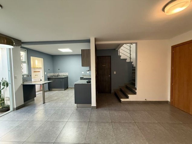 CASA EN ALQUILER EN ULLOA HEREDIA en Ulloa, Heredia — $1,500