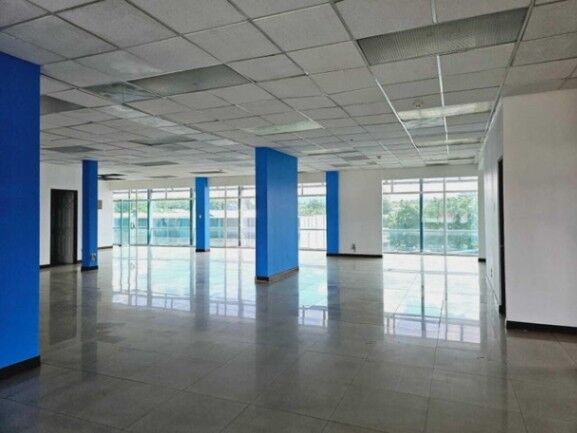 MLS-26-662 LS ALQUILER OFICINA CURRIDABAT SANJOSE in Curridabat, San José — $8,674