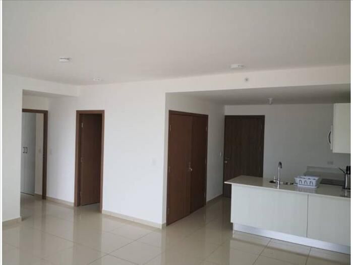 VENTA DE APARTAMENTO, TIBAS, CONDOMINIO BAMBÚ RIVERA in Cinco Esquinas, Tibás, San José — ₡ 67 000 000