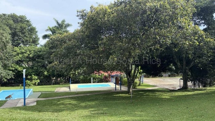 Venta de Quinta en La Garita de Alajuela. RAH 27-290 in Garita, Alajuela — $360,000