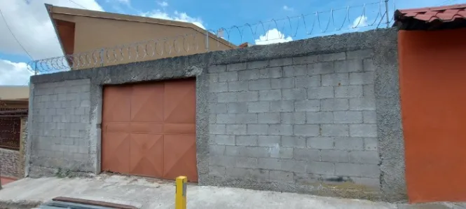 Venta de Casa + APTO en Oreamuno, Cartago. RAH 26-820 en Oriental, Cartago — ₡ 65 000 000 - Foto 2 de 17