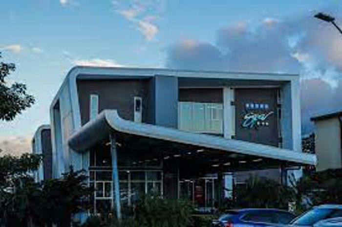 Local comercial R4 para restaurante/ Momentum Escazu /124.38 m2 en Escazú, San José — $3,795 - Foto 3 de 7
