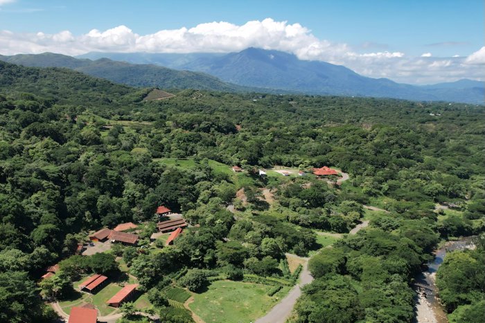 Lote Esquinero en Venta en Ecovilla San Mateo in San Mateo, Alajuela — $130,000
