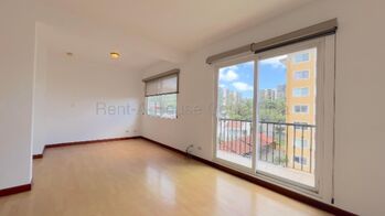 Se alquila apartamento en Escazú Centro 26-2275 en Escazú, San José — $1,250 - Foto 4 de 24