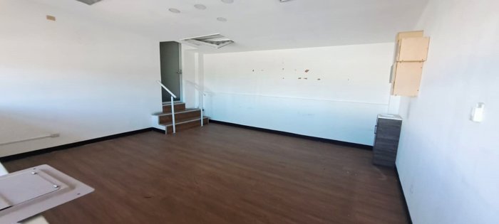 ALQUILER DE LOCAL, ESCAZU, GUACHIPELIN. en Escazú, San José — $904