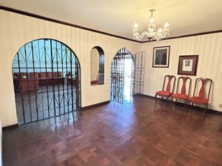 Los Yoses venta lote mixto con casa o crear proyecto 5 pisos. en San Pedro, Montes De Oca, San José — $380,000 - Foto 5 de 10