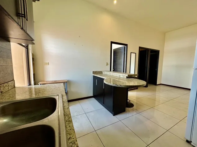 Venta de Apartamento en Rohrmoser, San José, Cod RA 1556 en Pavas, San José — $160,000 - Foto 3 de 20