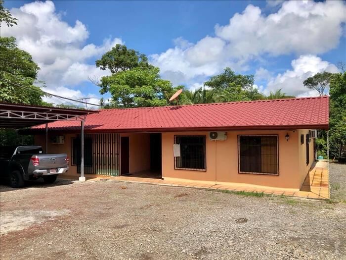Venta de Propiedad con 5 Cabinas!!  en La Palmera, San Carlos, Alajuela — ₡ 1