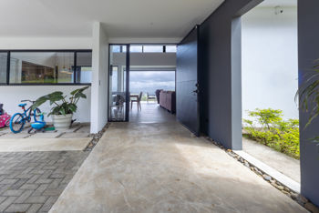 ¡Propiedad de lujo con 5000m2, en Concepción de San Rafael de Heredia! in Concepción, San Rafael, Heredia — $1,300,000 - Photo 3 of 39