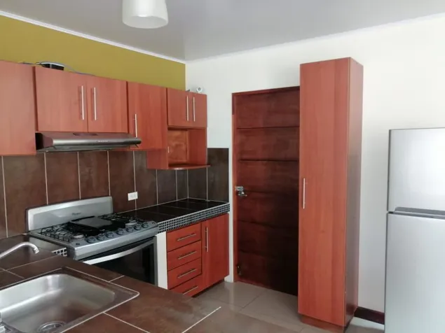 Venta de Apartamentos en Garabito / Puntarenas in Jacó, Garabito, Puntarenas — $160,000 - Photo 3 of 12