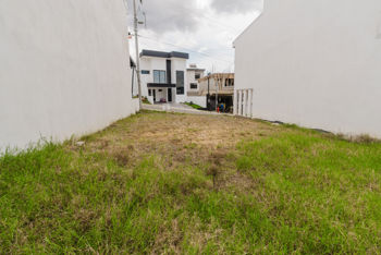 Venta de terreno 30B en Condominio Resort Distrito San Juan en San Juan, La Unión, Cartago — 57 500 000 ₡ - Foto 2 de 25
