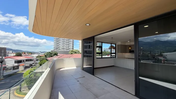 Alquiler de apartamento en Nunciatura, Sabana en Carmen, San José — $2,700 - Foto 2 de 20